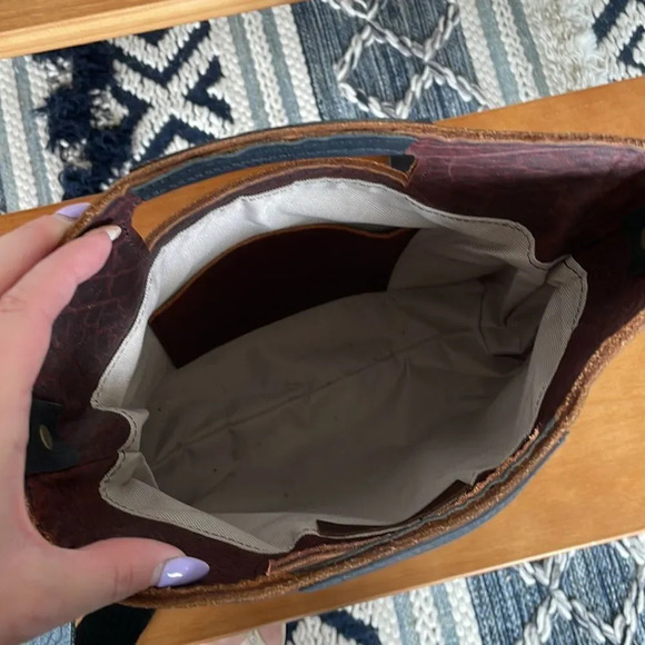 Stone Feather Road Custom Cowhide Leather Bantam Bag - Picture 5 of 9